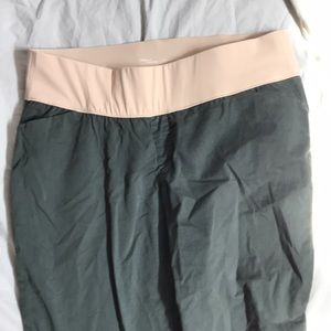 GAP Maternity best girlfriend chinos hunter green